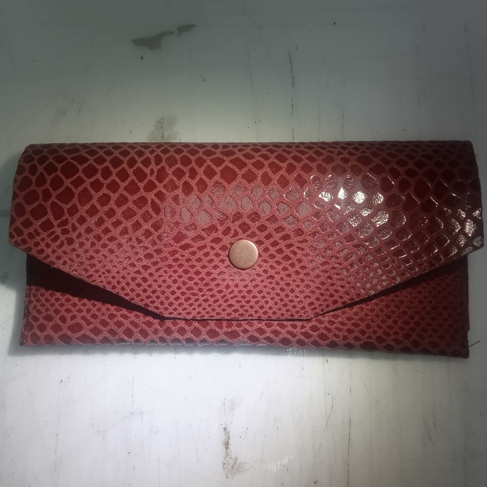 Snake-Texture Envelope Clutch in Deep Red
